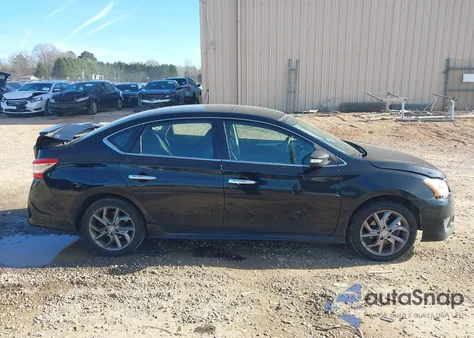 2015 Nissan Sentra Sr z USA, uszkodzony, nr VIN 3N1AB7AP8FY322230